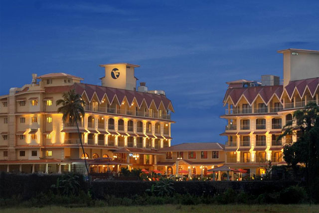 Covid Safe Honeymoon Hotel - Fortune Regina Goa